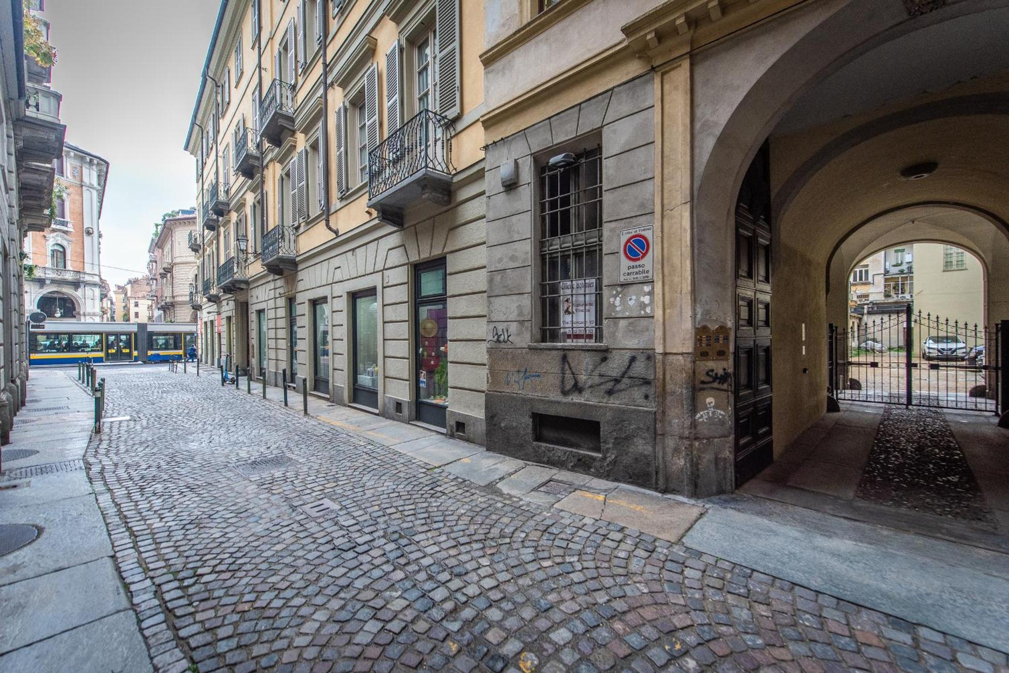 Appartamenti De Lellis - Torino Centro Luaran gambar